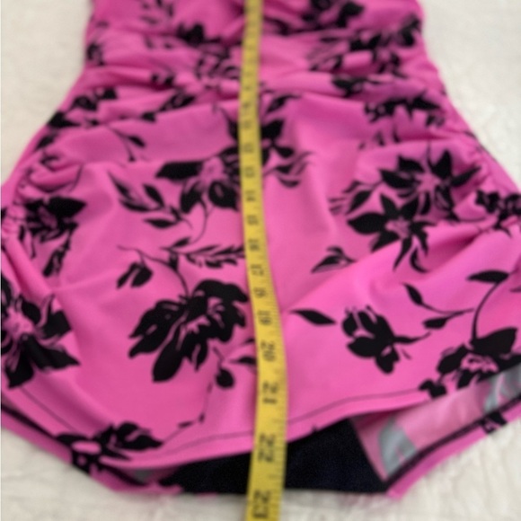 SLIMSHAPER Pink Black 1 Piece Halter Sheered Front control panel Size 16 - Picture 6 of 11